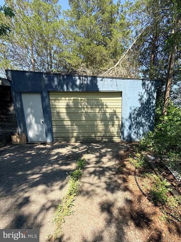 1106 S 2ND ST S, Millville, NJ 08332