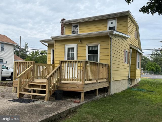 1106 S 2ND ST S, Millville, NJ 08332