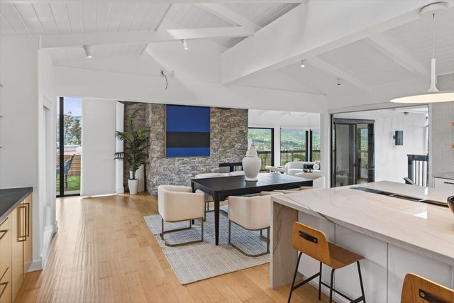 20550 Buena Monte Drive, San Jose, CA 95120