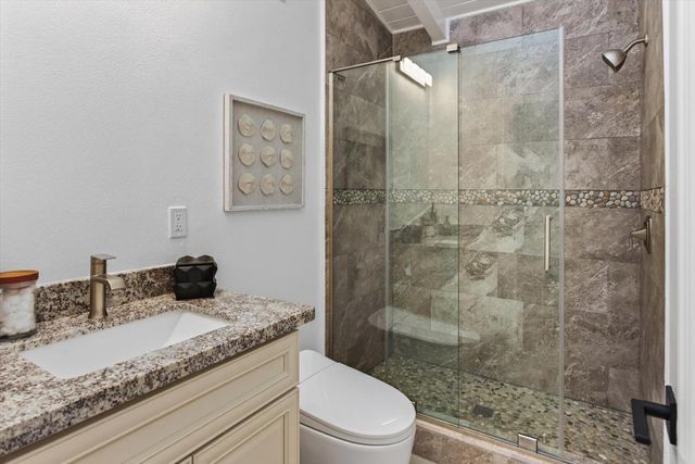 20550 Buena Monte Drive, San Jose, CA 95120