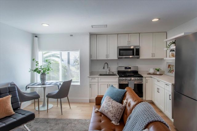 20550 Buena Monte Drive, San Jose, CA 95120