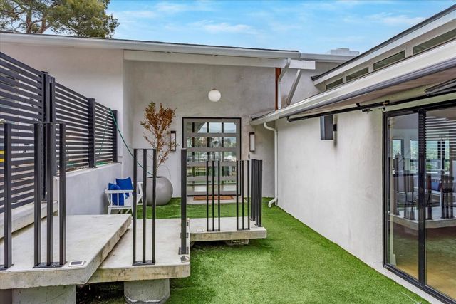 20550 Buena Monte Drive, San Jose, CA 95120