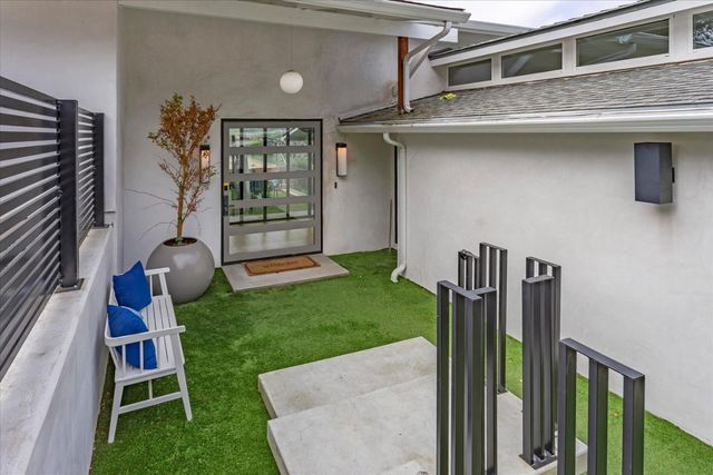 20550 Buena Monte Drive, San Jose, CA 95120