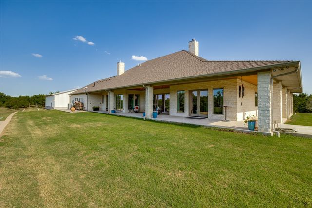 16755 County Road 566, Farmersville, TX 75442