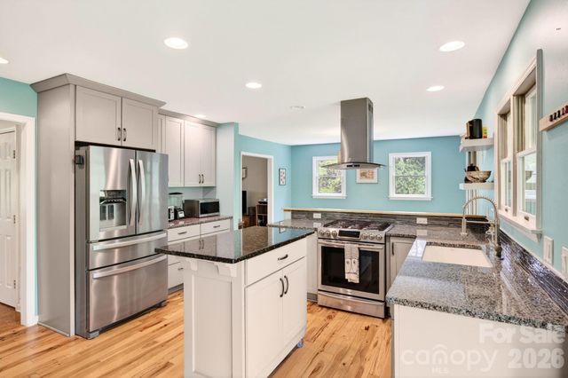 3 Crooked Creek Drive, Asheville, NC 28804
