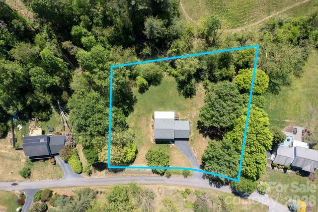 3 Crooked Creek Drive, Asheville, NC 28804