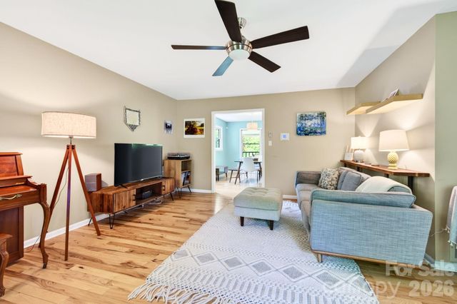 3 Crooked Creek Drive, Asheville, NC 28804