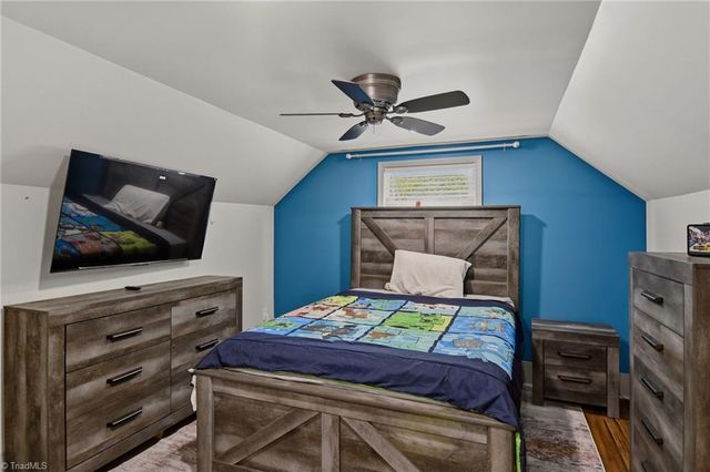 521 Dogwood Circle, High Point, NC 27260