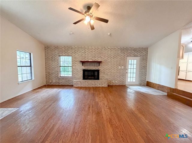 3504 Victorian Drive, Temple, TX 76502