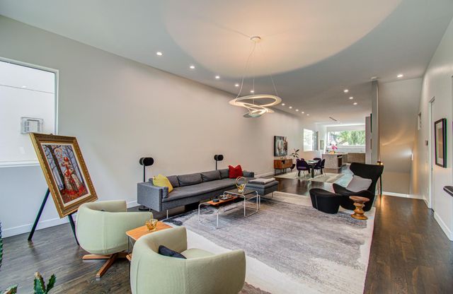 809 Branard Street, Houston, TX 77006