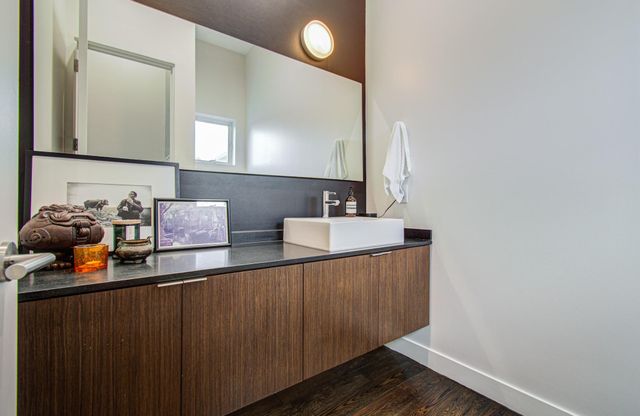 809 Branard Street, Houston, TX 77006