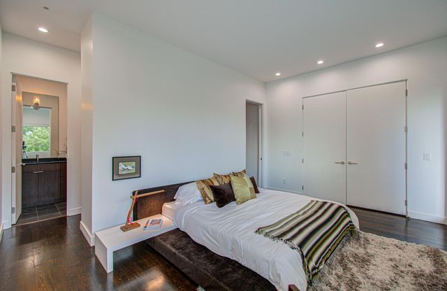 809 Branard Street, Houston, TX 77006