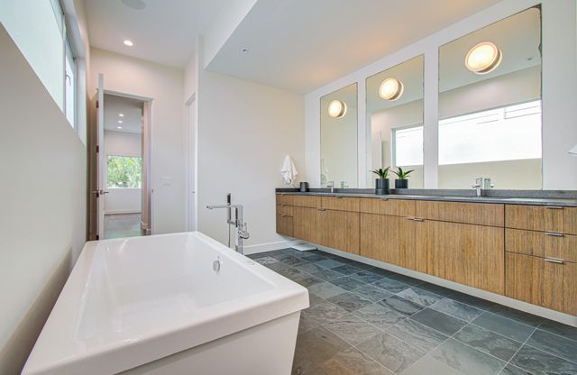 809 Branard Street, Houston, TX 77006