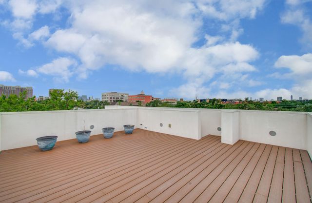 809 Branard Street, Houston, TX 77006