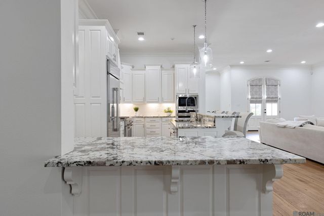 15248 Cadet Ct, Baton Rouge, LA 70810