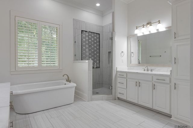 15248 Cadet Ct, Baton Rouge, LA 70810