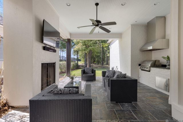 15248 Cadet Ct, Baton Rouge, LA 70810