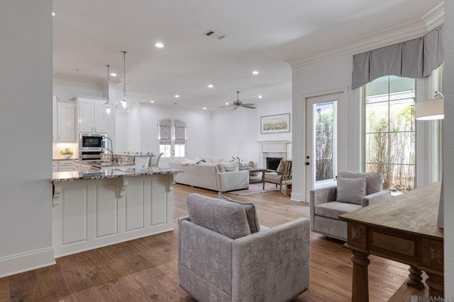 15248 Cadet Ct, Baton Rouge, LA 70810