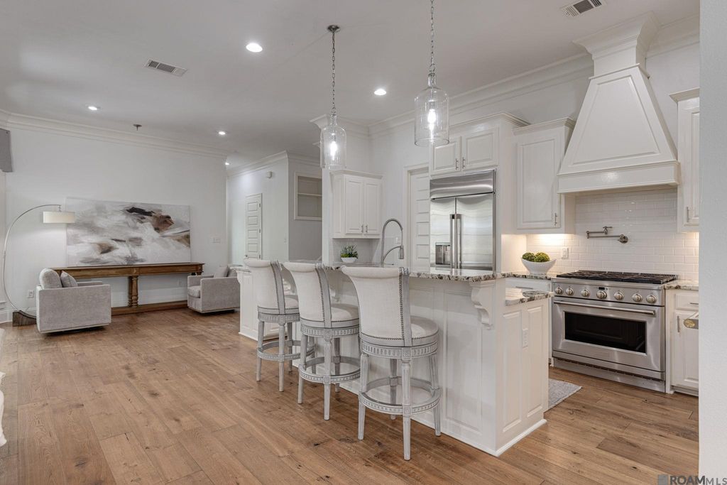 15248 Cadet Ct, Baton Rouge, LA 70810