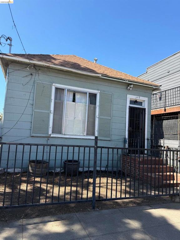 249 15Th St, Richmond, CA 94801