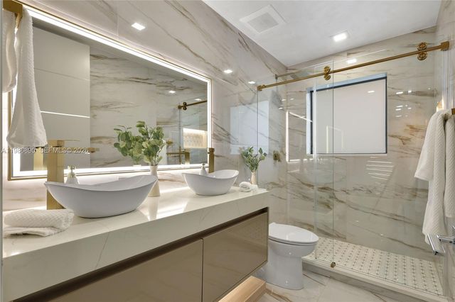 10081 Umberland Pl, Boca Raton, FL 33428