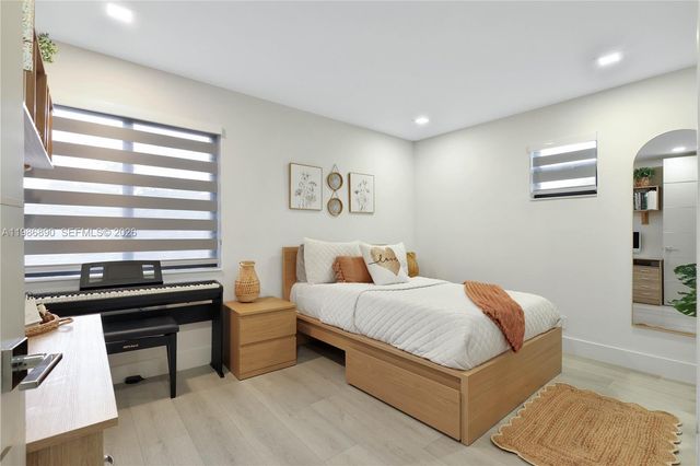 10081 Umberland Pl, Boca Raton, FL 33428