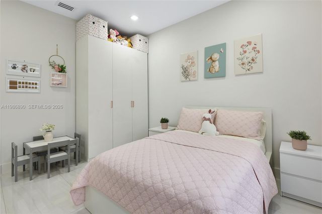 10081 Umberland Pl, Boca Raton, FL 33428