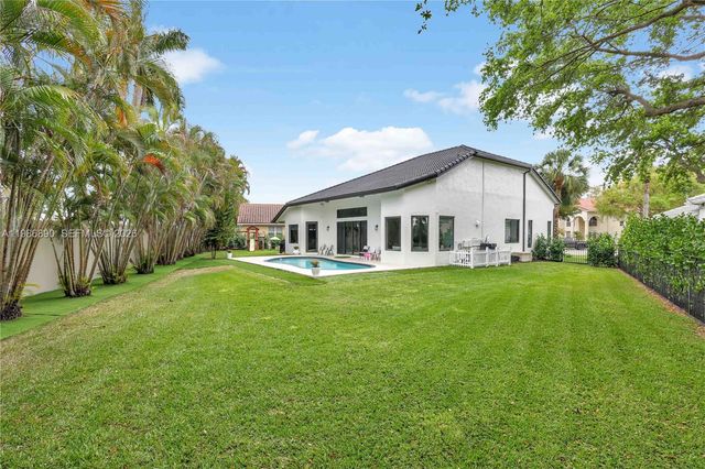 10081 Umberland Pl, Boca Raton, FL 33428