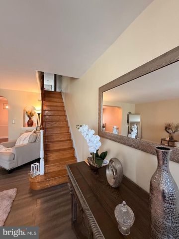 3133 GLENVIEW ST, Philadelphia, PA 19149