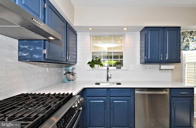 104 PIONEER DR, Lansdale, PA 19446