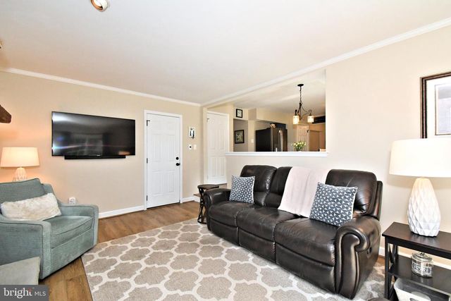104 PIONEER DR, Lansdale, PA 19446