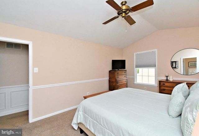 104 PIONEER DR, Lansdale, PA 19446