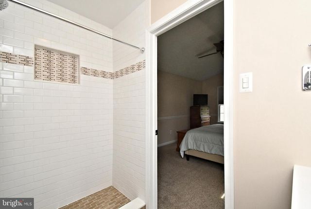 104 PIONEER DR, Lansdale, PA 19446