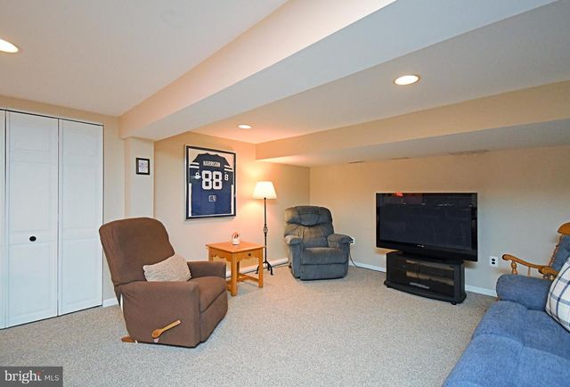 104 PIONEER DR, Lansdale, PA 19446