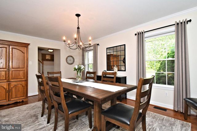 104 PIONEER DR, Lansdale, PA 19446