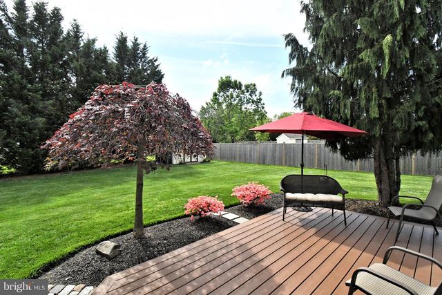 104 PIONEER DR, Lansdale, PA 19446