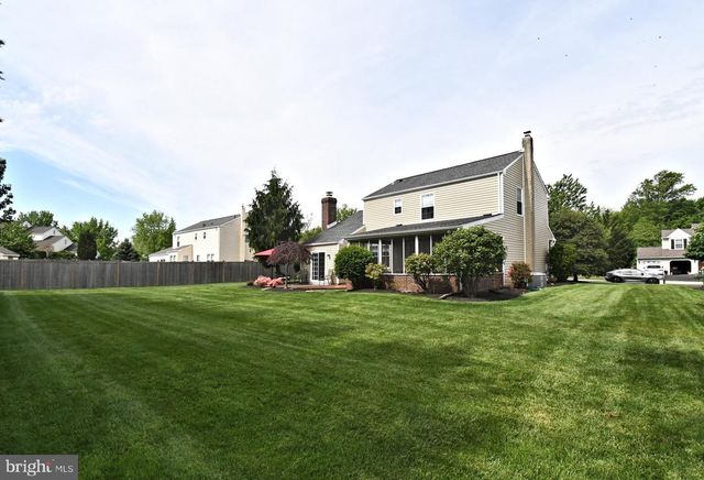 104 PIONEER DR, Lansdale, PA 19446