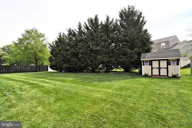 104 PIONEER DR, Lansdale, PA 19446