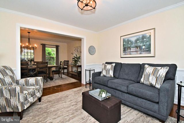 104 PIONEER DR, Lansdale, PA 19446