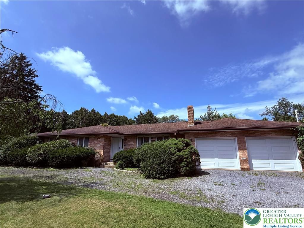 4395 East Texas Road, Lower Macungie Twp, PA 18103