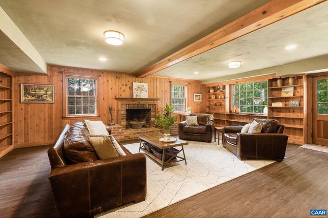 102 MEADOWBROOK CT, Charlottesville, VA 22901