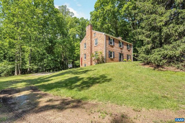 102 MEADOWBROOK CT, Charlottesville, VA 22901