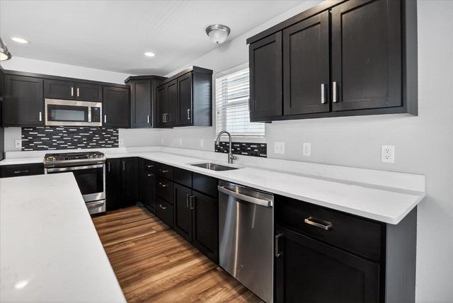 9322 Highland Gate Way, Verona, WI 53593