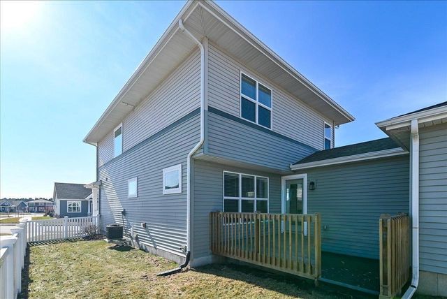 9322 Highland Gate Way, Verona, WI 53593