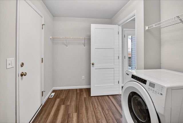 9322 Highland Gate Way, Verona, WI 53593