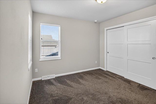 9322 Highland Gate Way, Verona, WI 53593