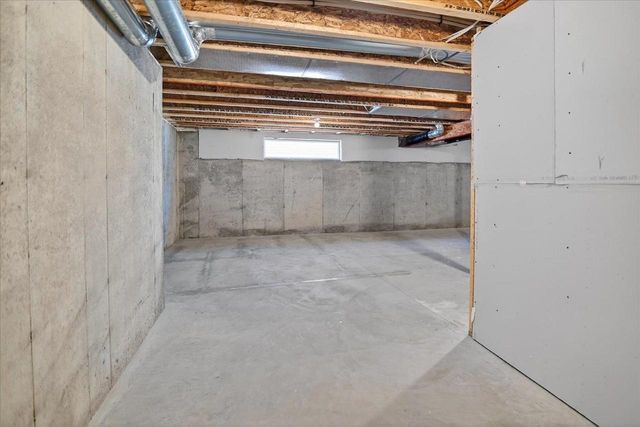 9322 Highland Gate Way, Verona, WI 53593