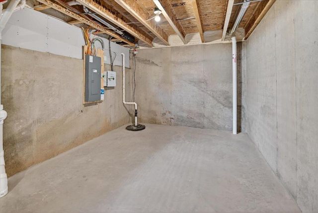 9322 Highland Gate Way, Verona, WI 53593