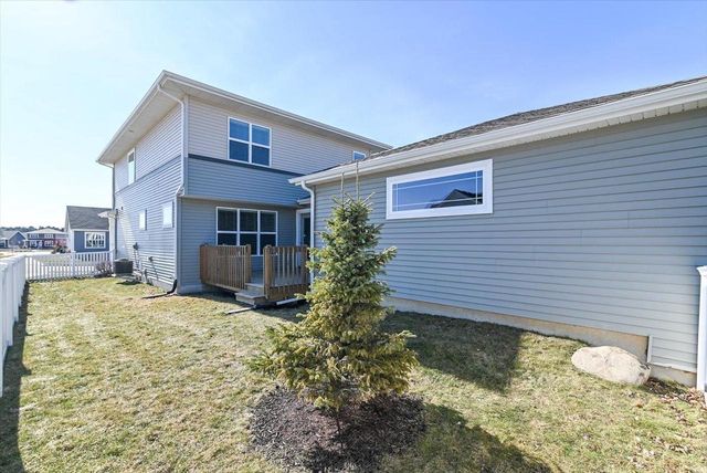 9322 Highland Gate Way, Verona, WI 53593