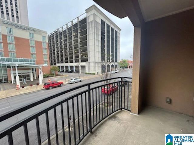 401 20th St S Apt 212, Birmingham, AL 35233